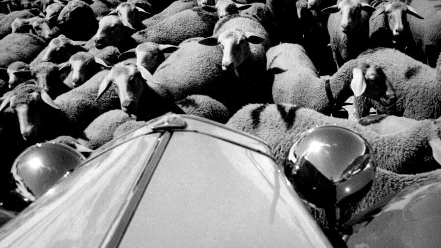 Verboten und doch erlaubt: Autofahren in Graubünden vor 1925