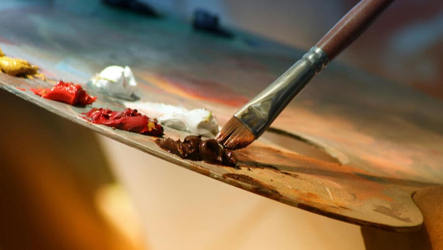 Kinder-Workshop „Farben der Erde – Herstellen und Malen“